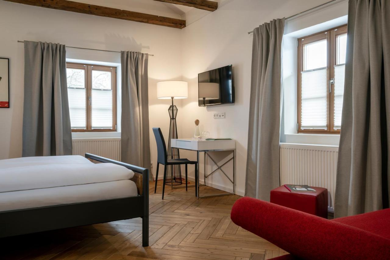 Gasthaus Unterwirt Fridolfing Exteriör bild